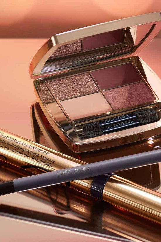 Sumptuous Extreme Lash Multiplying Volume and Length Mascara | 01 Extreme Black