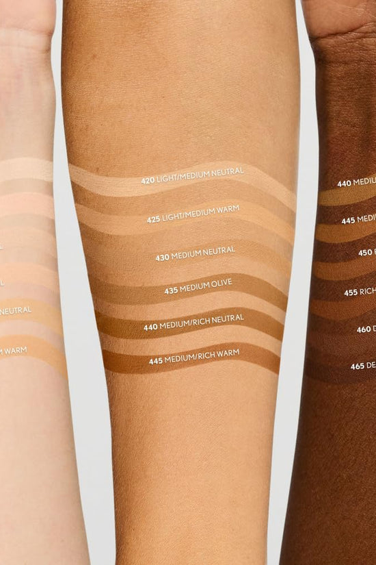 Clean Fresh Blurring Skin Tint with SPF 30, 430 Medium Neutral, Liquid Foundation, Soft Matte Finish, Smooths, Brightens, Blurs Pores, Mineral Sunscreen, Vegan Formula