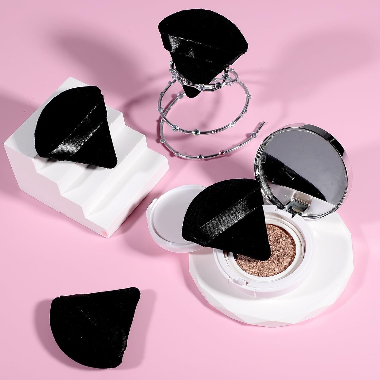 6 Pcs Powder Puff Face Soft Triangle Makeup Puff Velour Makeup Sponge Beauty Blender for Loose Powder (Black)