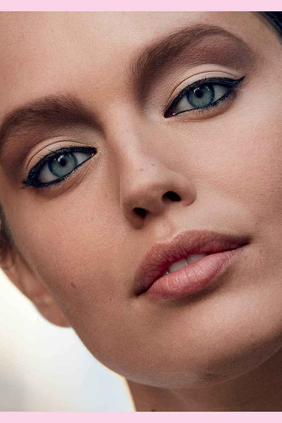 Hyper Easy Liquid Pen No-Skip Eyeliner, Satin Finish, Waterproof Formula, Pitch Black, 0.018 Fl Oz